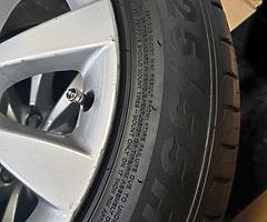 Audi a6 17 inch wheel set
