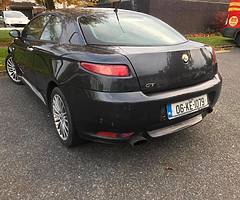 Alfa Romeo GT 1,9 Diesel manual 3 door coupe highest spec tax and test up