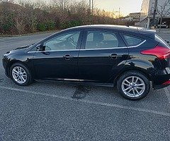 FORD FOCUS 1.5 TDCI ZETEC 120PS 5DR