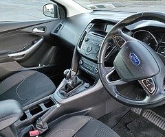 FORD FOCUS 1.5 TDCI ZETEC 120PS 5DR - Image 5/8