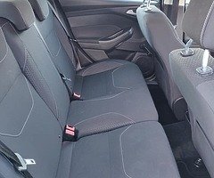 FORD FOCUS 1.5 TDCI ZETEC 120PS 5DR - Image 7/8
