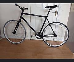 Selling my lovely fixie, in very good condition