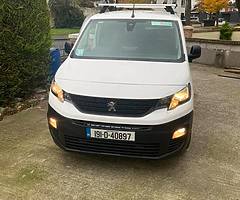 2019 Peugeot partner