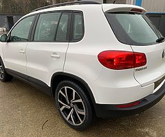2013 Volkswagen Tiguan - Image 9/10