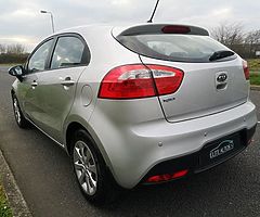 12 Kia Rio 1.25 £30 road tax  - Image 4/9