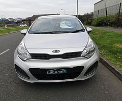 12 Kia Rio 1.25 £30 road tax  - Image 5/9