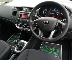 12 Kia Rio 1.25 £30 road tax  - Image 8/9