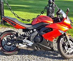 Kawasaki Er-6f 650cc / year 2011