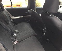 Toyota Yaris 1.4 Diesel - Image 4/9