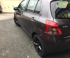 Toyota Yaris 1.4 Diesel - Image 6/9