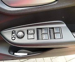Honda Jazz 1.3 petrol Ex Navi-vtec 2016-2 - Image 8/10