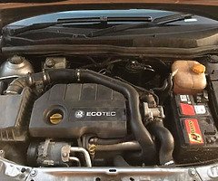 Vauxall Astra 1.7 diesel 2008 - Image 9/10