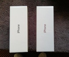 Vând IPhone 11