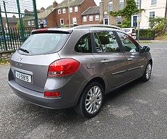 2011 renault clio 1.2 dynamique tom tom 100 estate - Image 4/10