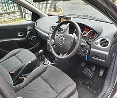 2011 renault clio 1.2 dynamique tom tom 100 estate - Image 8/10