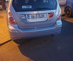 Car - Image 4/7