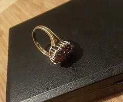 Vintage gold chain bracelet and ring - Image 9/10