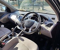 2010 hyundi i35 crossover 2.0 crdi 114000 miles manaul - Image 7/7