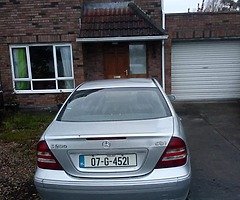 mercedes C-Class - Image 3/6