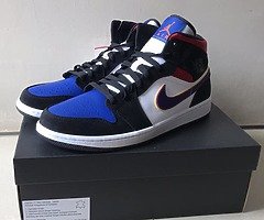 Jordan 1 mid