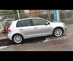 Golf 1.2 tsi high spec quick sale 2011