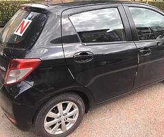 Toyota Yaris - Image 6/9