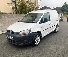 2013 Volkswagen CADDY 1.6TDI with new DOE AND TAX!!! 1 Year warranty!! - Image 3/10