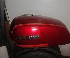 Suzuki tank motorbike motorcycle