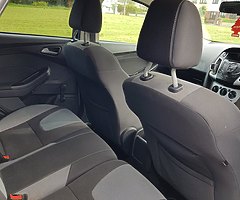 2013 Ford Focus Zetec - Image 9/10