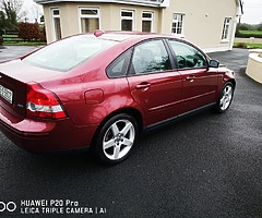 Volvo S40 2.0D - Image 3/7