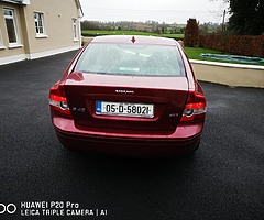 Volvo S40 2.0D - Image 4/7