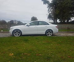 2019 Mercedes-Benz C-Class - Image 5/6