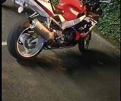 CBR 1000RR FIREBLADE - Image 3/3