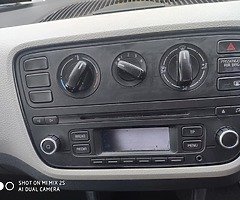 SEAT Mii 1.0 75hp SE SQ 4DR Auto 15 (2015) - Image 8/10