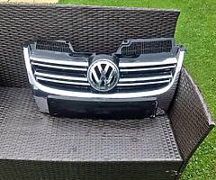 CHROME GRILL