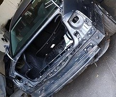 B6 Passat parts. Need gone! - Image 9/10