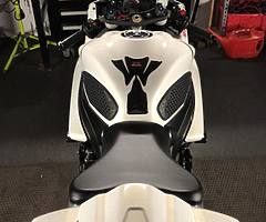 Suzuki gsxr 750