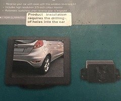 Wireless reversing camera