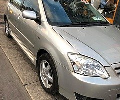 Toyota Corolla - Image 3/7