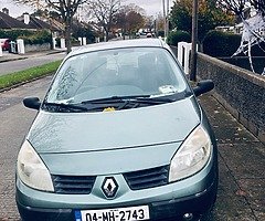 Renault 2004 - Image 5/5
