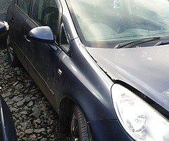 2008 opel corsa 1.2 breaking for parts
