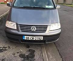 Vw sharan. NCT 25 11 2019 tax 570 € one iers