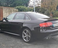 AUDI A4 2.0 TDI 2010 SLINE - Image 5/10