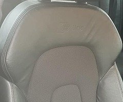 AUDI A4 2.0 TDI 2010 SLINE - Image 9/10
