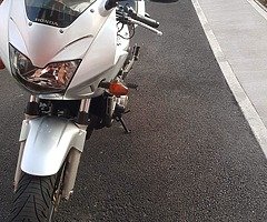 2002 Honda Hornet - Image 4/7