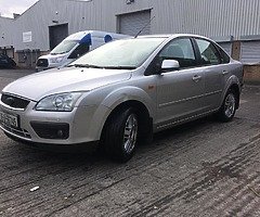 2005 focus - Image 3/9