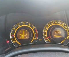 09 Toyota Corolla - Image 7/9
