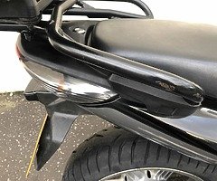 2006 Honda CB - Image 6/10