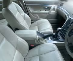 Volvo S80 - Image 5/8