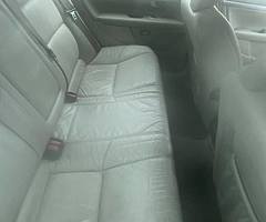 Volvo S80 - Image 7/8
